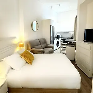 Delightful Centre Clarendon - Grand House Apartamento Gibraltar